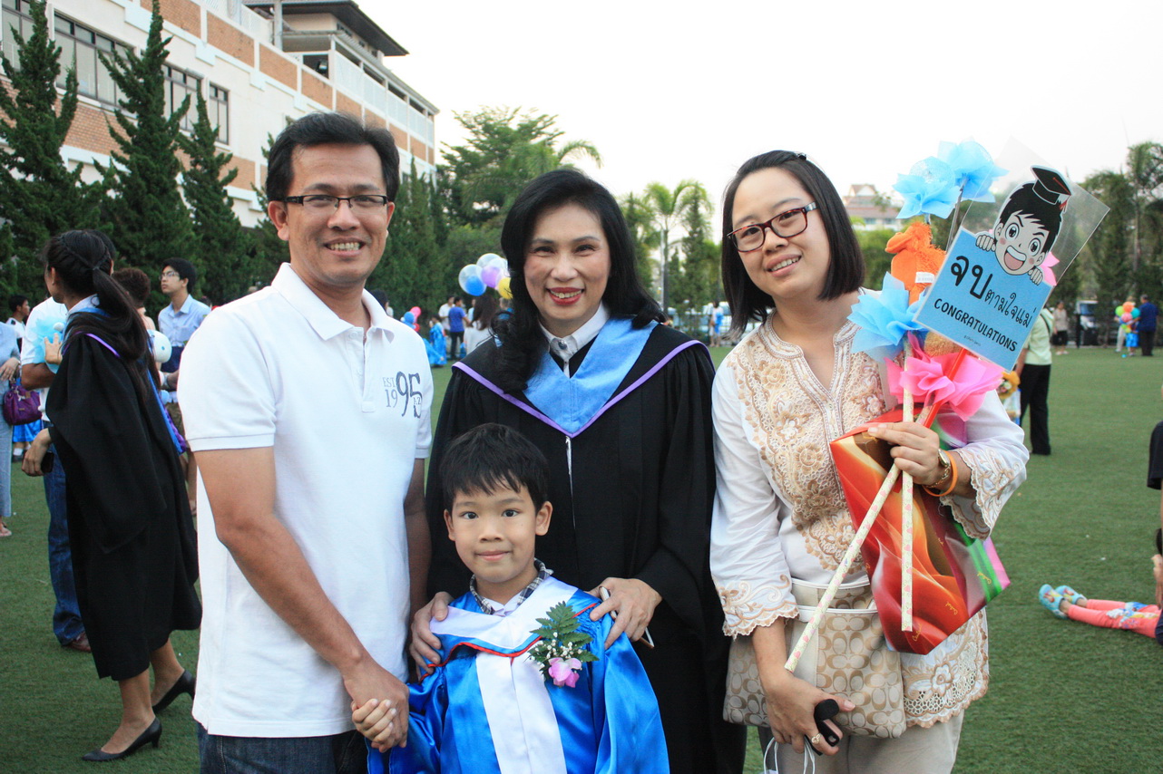 GraduationAnubarn2014_351